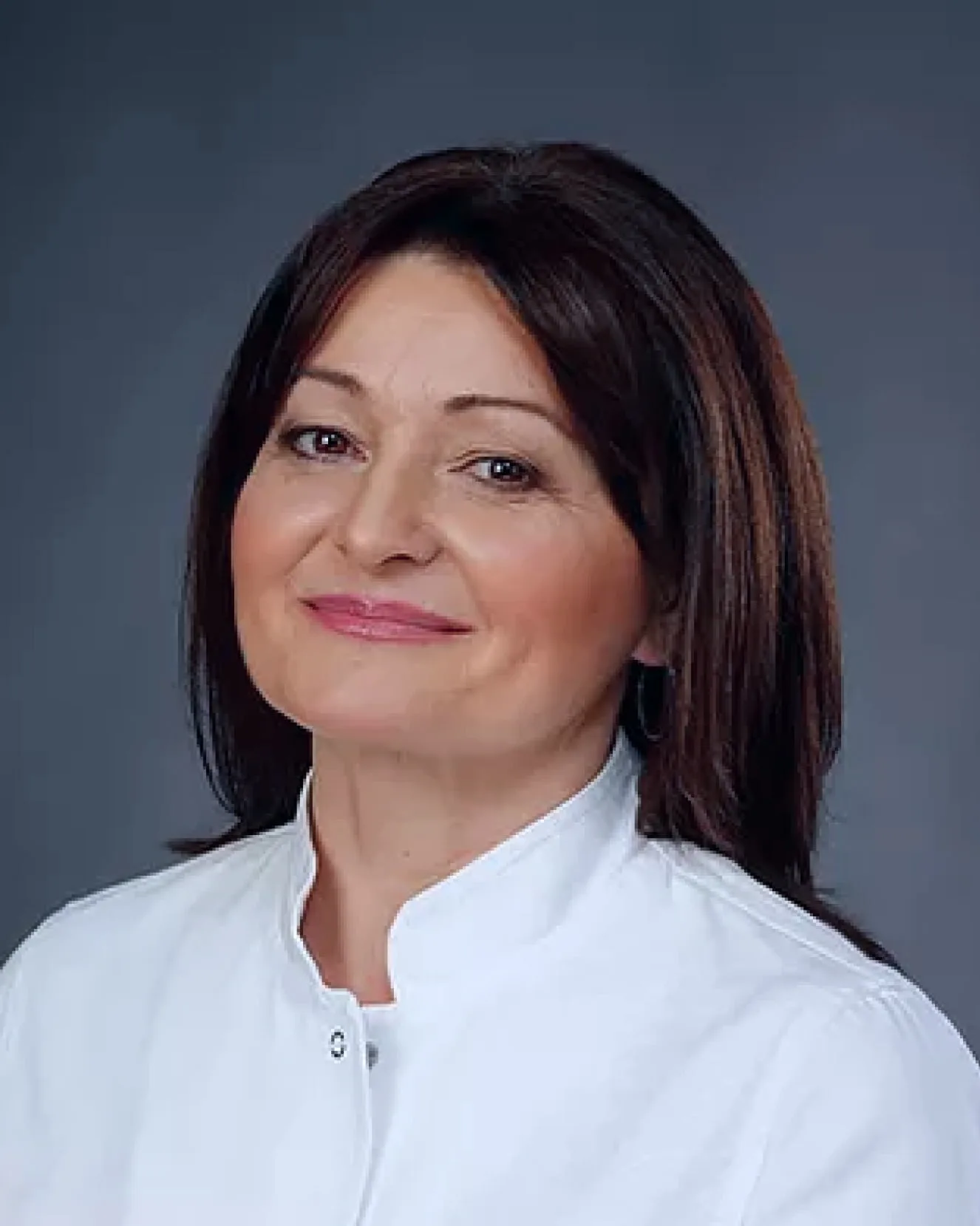 Stanka Dujanović medicinska sestra tehničar sa iskustvom u intenzivnoj nezi i hirurgiji ordinacija Oftalmologija Sjaj Beograd