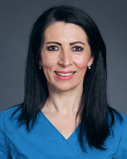 Snežana Stević medicinska sestra instrumentarka iskusni asistent hirurgija oka operacije Oftalmologija Sjaj Beograd