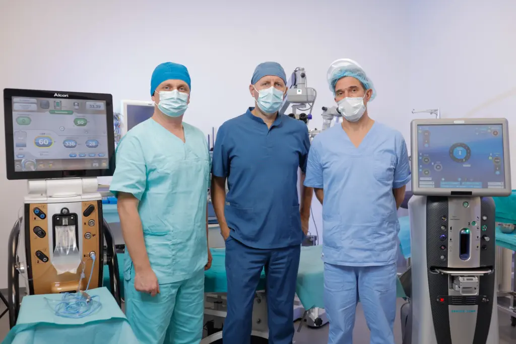 Dr Goran Damjanović - Ekspert za kataraktu i Vitreoretinalnu Hirurgiju